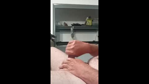 Snapshot of hornyman6942842 chatting on May 6, 4:34 pm hornyman6942842 online show from May 6, 4:34 pm