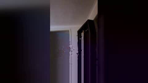 hornyonelooking1 online show from January 6, 10:08 am