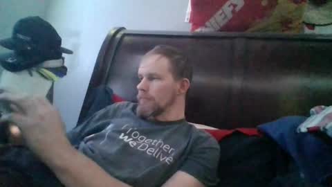 hornypierceddad online show from February 22, 4:24 am