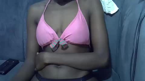 hornysoul02 online show from April 14, 5:13 am