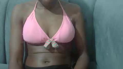 Snapshot of hornysoul02 chatting on May 11, 4:48 pm hornysoul02 online show from May 11, 4:48 pm