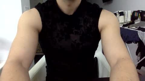 hornyspaniard93 online show from February 28, 8:54 pm