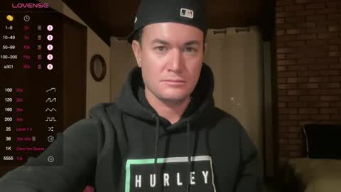 Hornytightboy89 online show from November 28, 11:51 pm