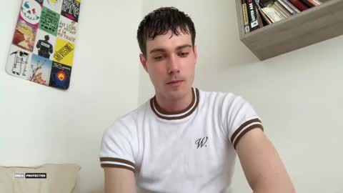Snapshot of hornytwunk01 chatting on April 15, 8:10 am hornytwunk01 online show from April 15, 8:10 am