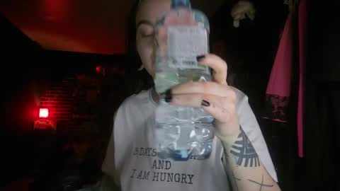 Snapshot of horror_circus chatting on December 13, 3:16 am Messalina Horror online show from December 13, 3:16 am