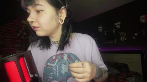 Snapshot of horror_circus chatting on October 9, 5:44 pm Messalina Horror online show from October 9, 5:44 pm