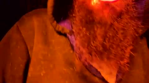 Snapshot of horse9ram5 chatting on December 6, 8:05 am horse9ram5 online show from December 6, 8:05 am