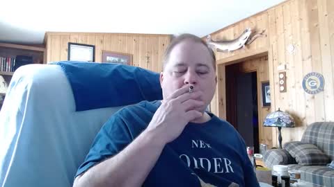 Snapshot of horsebigballs chatting on February 10, 4:58 pm horsebigballs online show from February 10, 4:58 pm