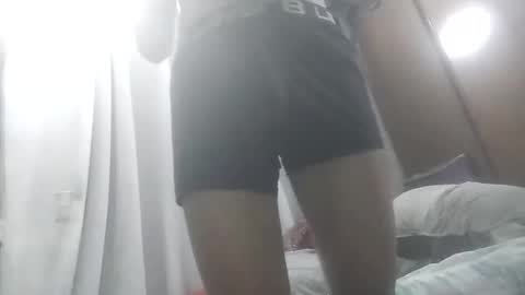 Snapshot of horsebrowm chatting on January 2, 9:43 am horsebrowm online show from January 2, 9:43 am