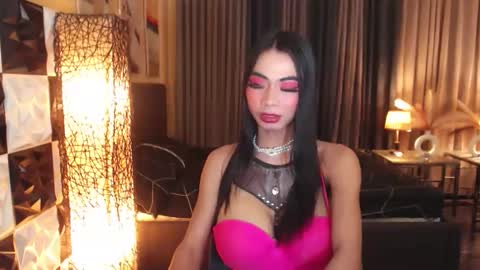 Snapshot of horsecockjanets chatting on September 16, 6:25 am horsecockjanets online show from September 16, 6:25 am