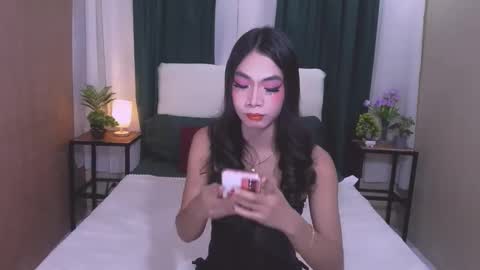 Snapshot of horsecockjanets chatting on February 11, 5:07 pm horsecockjanets online show from February 11, 5:07 pm