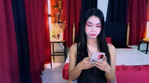 Snapshot of horsecockjanets chatting on February 25, 6:12 am horsecockjanets online show from February 25, 6:12 am