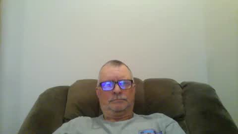 Snapshot of hot4tightholes chatting on December 30, 3:13 pm hot4tightholes online show from December 30, 3:13 pm