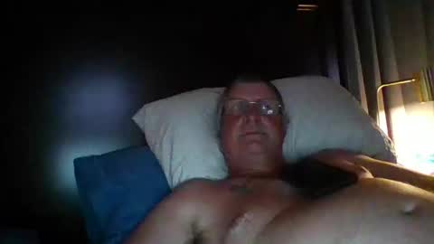 Snapshot of hot4tightholes chatting on October 13, 2:22 am hot4tightholes online show from October 13, 2:22 am