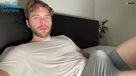 Edward aka Wolf online show from December 14, 10:28 pm