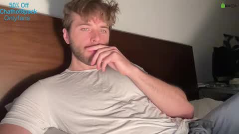 Edward aka Wolf online show from December 4, 9:23 pm