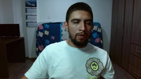 Snapshot of hot__husbands chatting on May 15, 4:08 am hot__husbands online show from May 15, 4:08 am