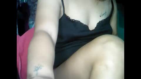 Snapshot of hot_asian69x chatting on October 6, 12:41 am hot_asian69x online show from October 6, 12:41 am