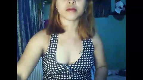 Snapshot of hot_asian69x chatting on October 15, 1:50 am hot_asian69x online show from October 15, 1:50 am