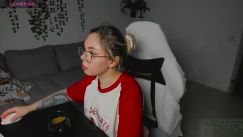   online show from January 15, 6:55 pm