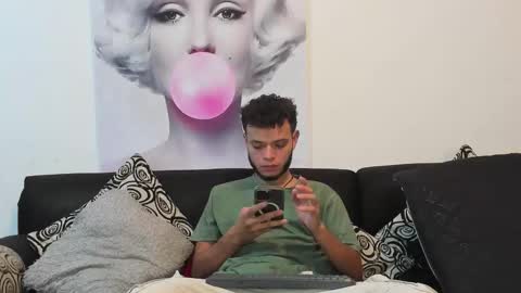 hot bad boy69 online show from October 22, 7:46 pm