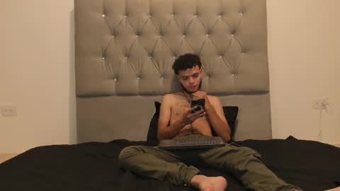 hot bad boy69 online show from January 8, 8:44 pm