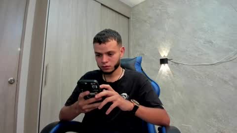 hot bad boy69 online show from June 23, 9:57 pm