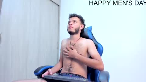 hot bad boy69 online show from July 1, 11:26 pm
