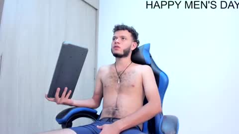 hot bad boy69 online show from July 3, 11:44 pm