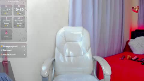 Snapshot of hot_beauty__ chatting on January 16, 8:00 am VALENTINA online show from January 16, 8:00 am