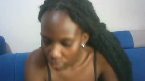 Snapshot of hot_berry2003 chatting on September 25, 6:44 pm Millie online show from September 25, 6:44 pm