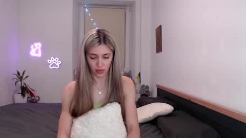 Dashka online show from December 7, 1:14 am