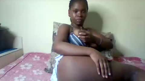 Snapshot of hot_cammy08 chatting on February 25, 8:51 pm sweet cammy online show from February 25, 8:51 pm