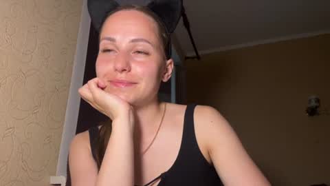 Snapshot of hot_chance_ chatting on June 21, 4:42 pm hot_chance_ online show from June 21, 4:42 pm