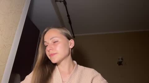 Snapshot of hot_chance_ chatting on July 5, 4:58 pm hot_chance_ online show from July 5, 4:58 pm
