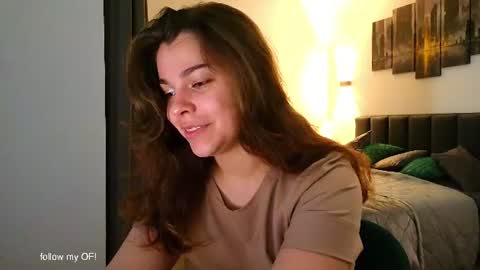 LiluCaroline online show from June 9, 5:02 pm