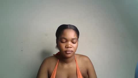 Snapshot of hot_choccoolate chatting on July 4, 9:37 am Zarah online show from July 4, 9:37 am