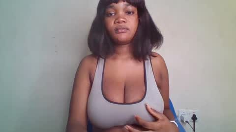 Snapshot of hot_choccoolate chatting on July 19, 11:08 pm Zarah online show from July 19, 11:08 pm