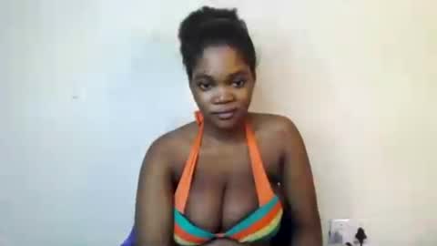Snapshot of hot_choccoolate chatting on August 2, 1:42 pm Zarah online show from August 2, 1:42 pm