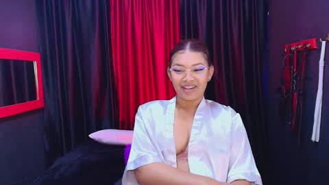 hot chocolate 4u online show from December 3, 6:38 pm