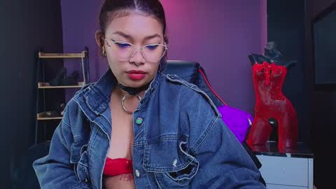 hot chocolate 4u online show from December 10, 11:51 pm