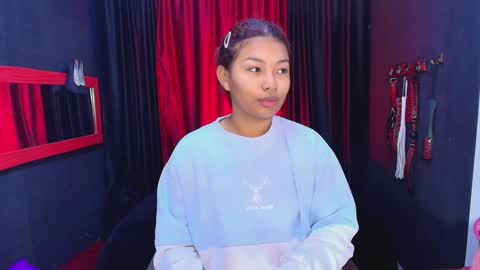 hot chocolate 4u online show from December 18, 11:13 am