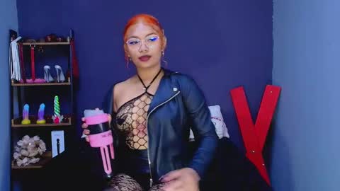 hot chocolate 4u online show from February 11, 3:51 pm