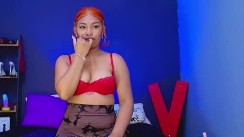 hot chocolate 4u online show from February 12, 6:40 pm