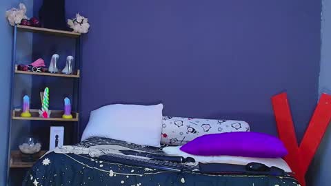 hot chocolate 4u online show from February 22, 6:19 pm