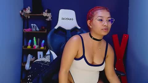 hot chocolate 4u online show from March 10, 6:23 pm