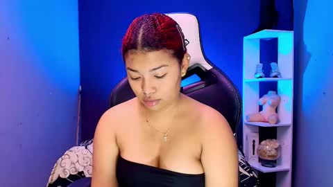 hot chocolate 4u online show from September 15, 12:05 pm