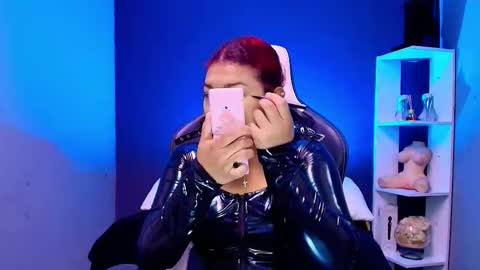 hot chocolate 4u online show from September 22, 12:18 pm