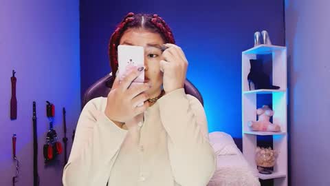 hot chocolate 4u online show from November 27, 12:07 pm