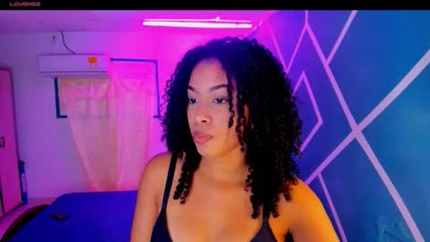 Hot Couple online show from October 2, 3:02 am